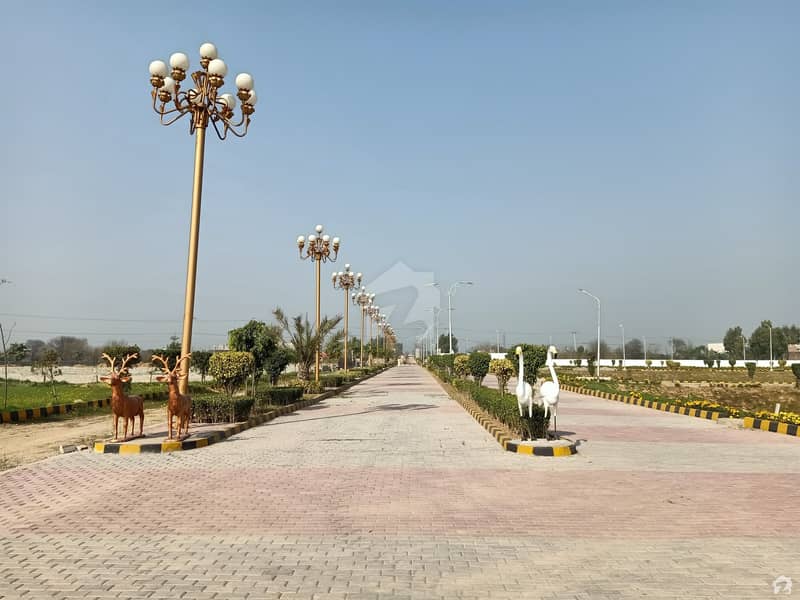 7 Marla Residential Plot In The Perfect Location Of Jalalpur Jattan Road Available