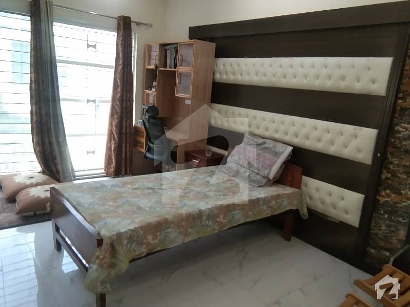 In Johar Town House Fully Furnish For Sale 5 Bedroom Double Kitchen Servant Room