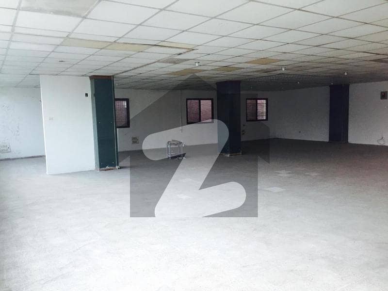 4500 Sqft Commercial Hall 1st Floor Panorama Center Mall Road Available For Sale