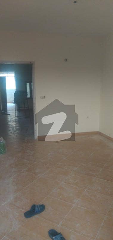 1215 Square Feet House In Karachi Is Available For Rent