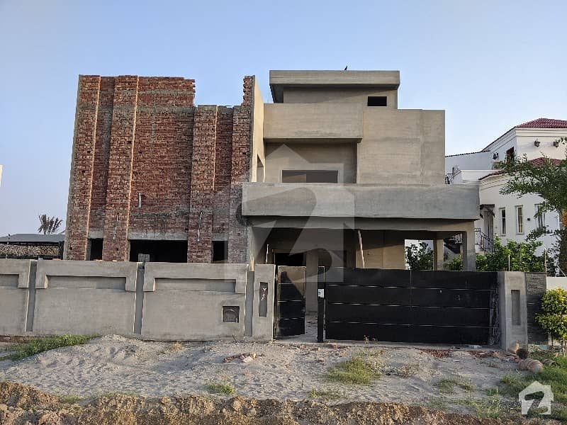 1 Kanal Grey Structure In Lake City - Sector M-3 1 Kanal Grey Structure In Lake City - Sector M-3