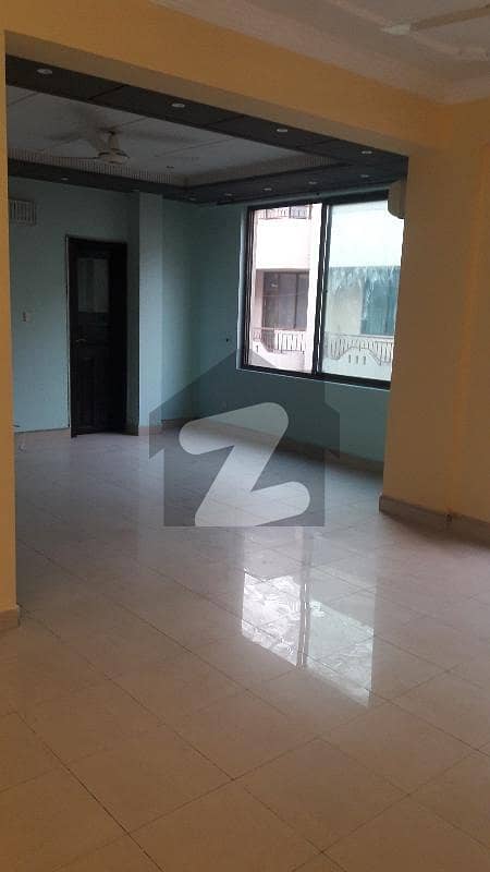 3 Bed Flat For Rent In F-11 Executive Suits