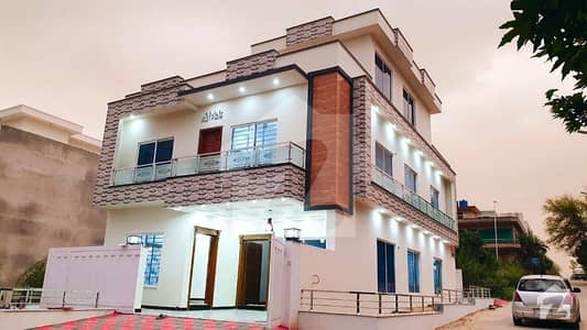 G 13 Brand New House 60 Proper 2 Side Proper Corner Front Open Green Belt Facing
double Story Double Units Seeing Is Believing Very Precious Location G 13 Brand New House 60 Proper 2 Side Proper Corner Front Open Green Belt Facing
double Story Double Units Seeing Is Believing Very Precious Location