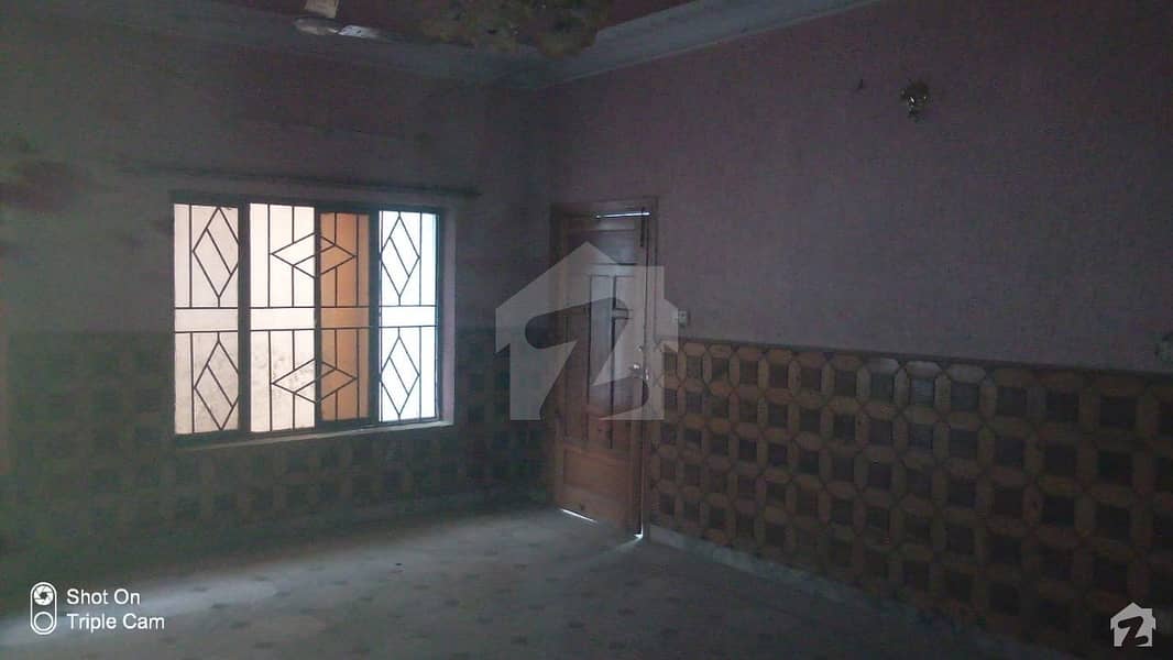 House In Jinnahabad Sized 15 Marla Is Available