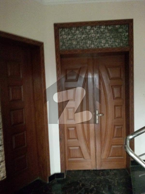 پارک ویو سٹی - ٹیولپ بلاک پارک ویو سٹی لاہور میں 5 کمروں کا 10 مرلہ مکان 95 ہزار میں کرایہ پر دستیاب ہے۔