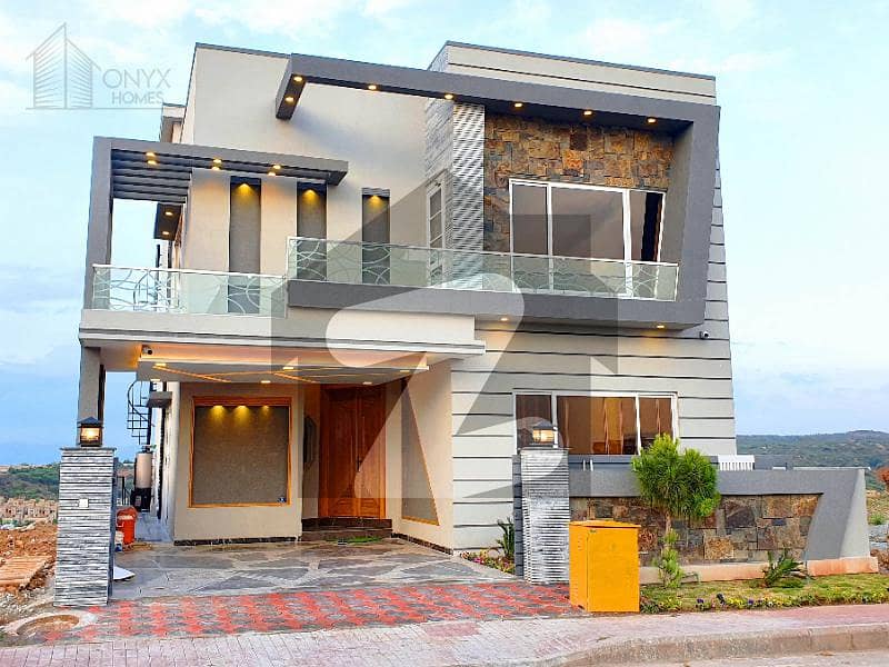 15 Marla Designer Triple Storey House With An Eye Catching Height View At Back