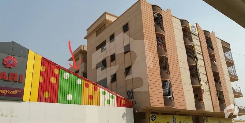 سُرجانی ٹاؤن - سیکٹر 4بی سُرجانی ٹاؤن گداپ ٹاؤن کراچی میں 3 کمروں کا 2 مرلہ فلیٹ 35 لاکھ میں برائے فروخت۔