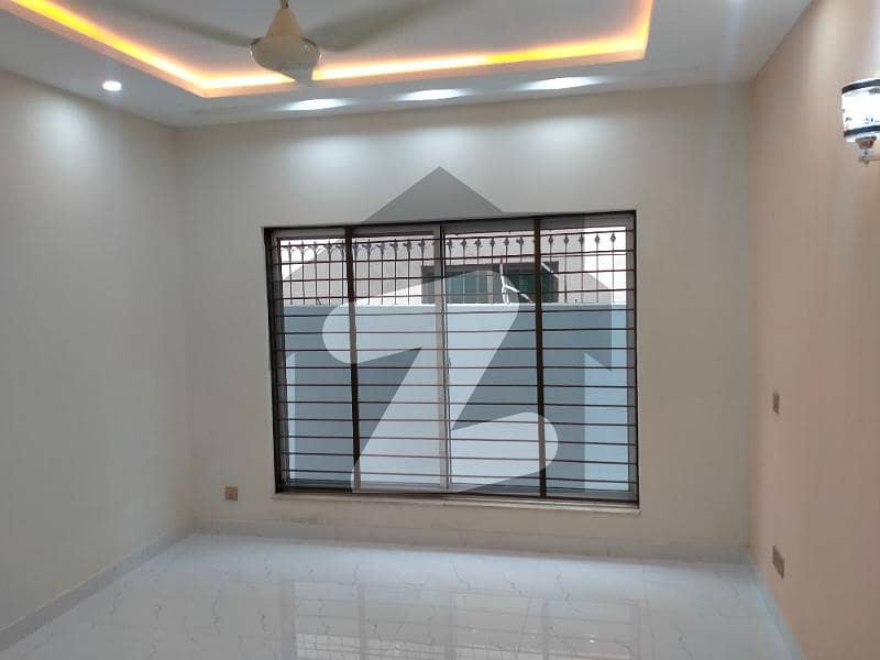 10 Marla House For Sale Available In Valencia Town Lahore Hot Location