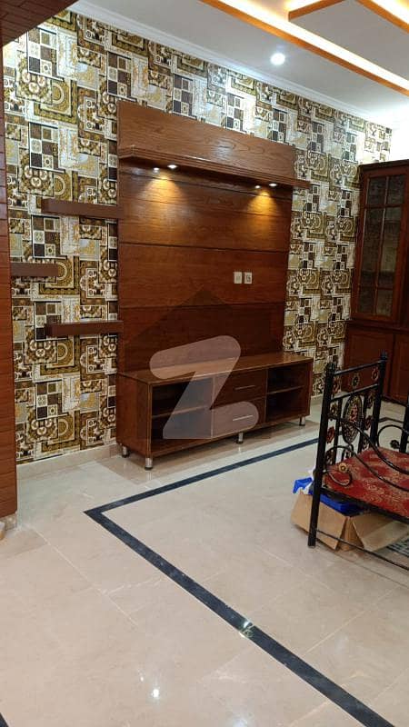 میڈیا ٹاؤن ۔ بلاک اے میڈیا ٹاؤن راولپنڈی میں 6 کمروں کا 11 مرلہ مکان 3.25 کروڑ میں برائے فروخت۔