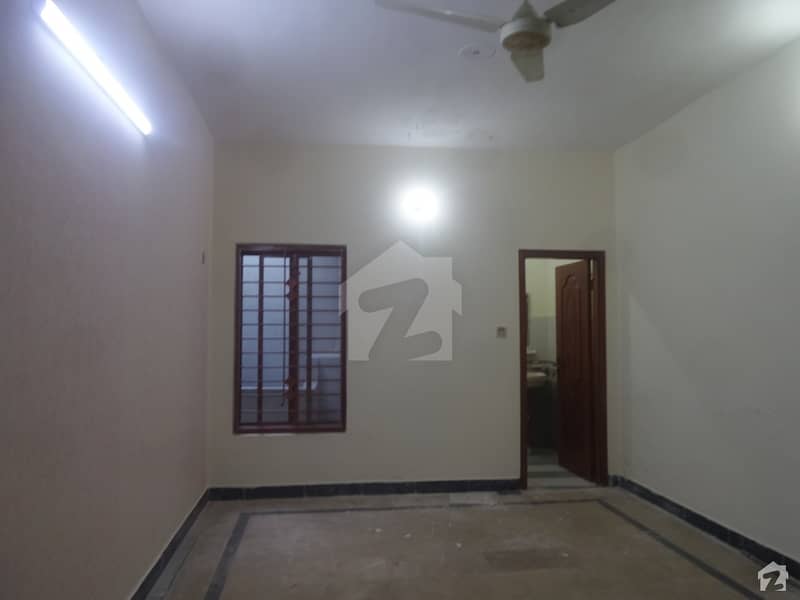 House In Janjua Town Sized 5 Marla Is Available