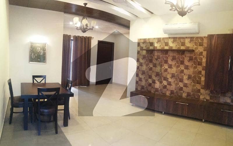ڈی ایچ اے فیز 6 ڈیفنس (ڈی ایچ اے) لاہور میں 5 کمروں کا 1 کنال مکان 7.5 کروڑ میں برائے فروخت۔