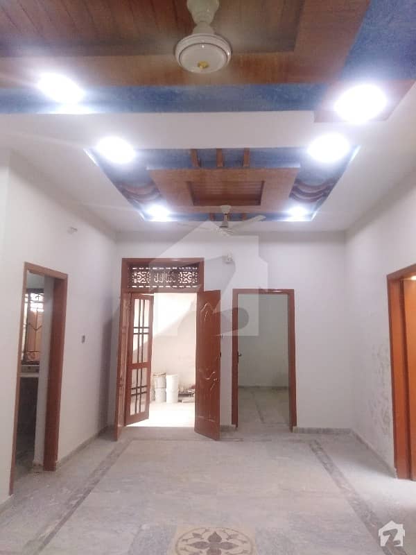 میسرائل روڈ راولپنڈی میں 3 کمروں کا 6 مرلہ مکان 22 ہزار میں کرایہ پر دستیاب ہے۔