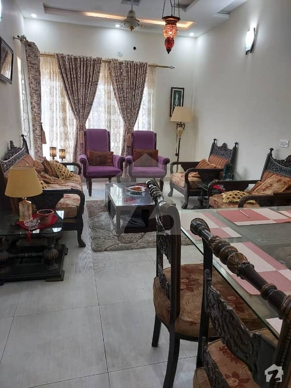 پیراگون سٹی لاہور میں 4 کمروں کا 10 مرلہ مکان 2.7 کروڑ میں برائے فروخت۔
