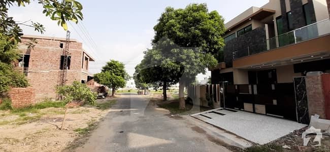 Own A House In 10 Marla Faisalabad Own A House In 10 Marla Faisalabad