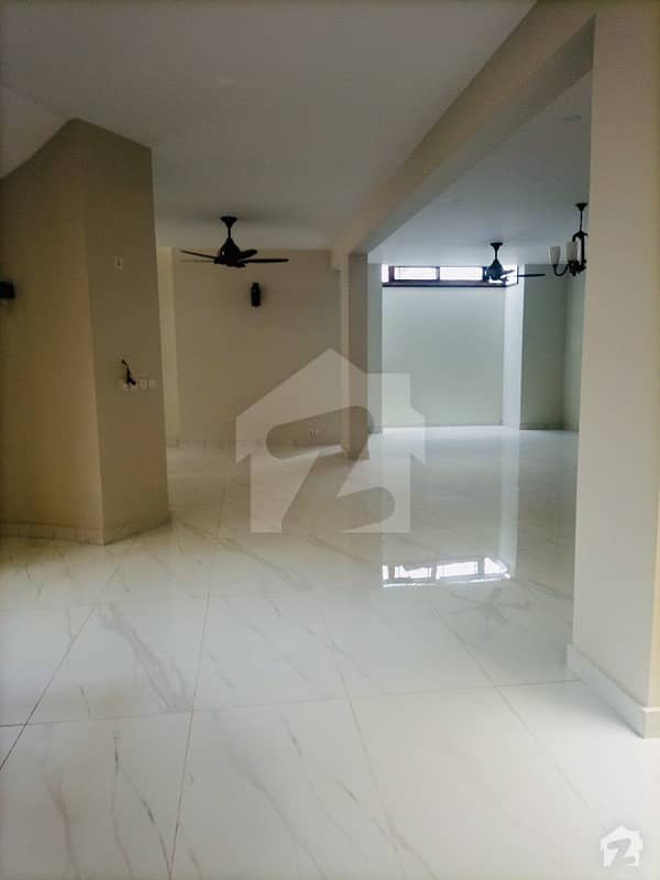 3600 Square Feet House For Sale In Pechs Block 3