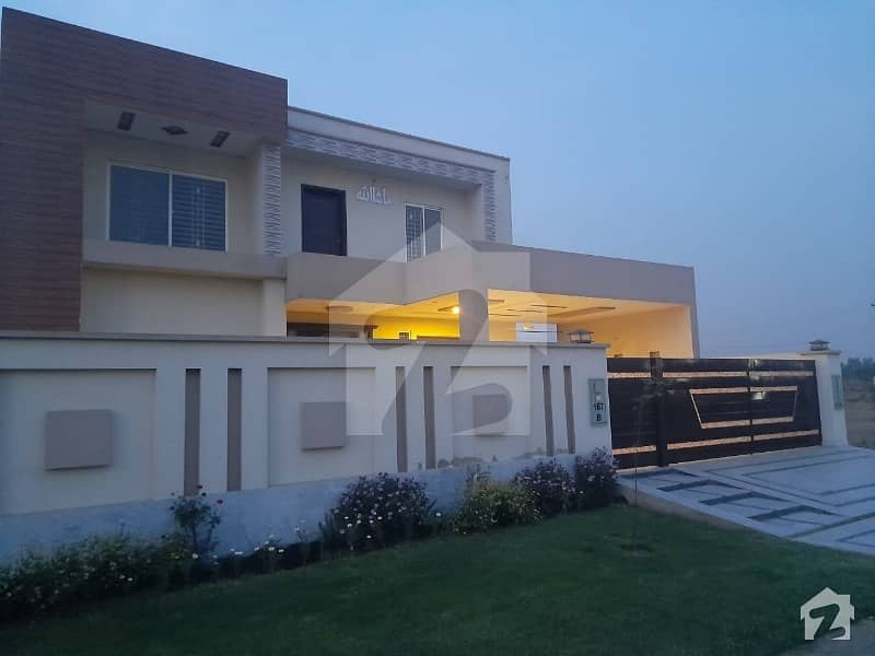 1 Kanal House For Sale In AWT Phase 2