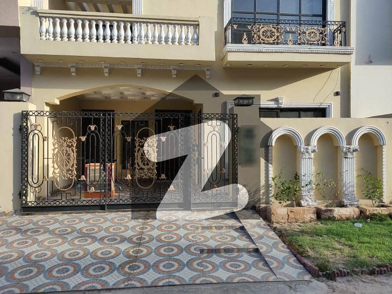 Five Marla Owner Built Spanish Villa Double Unite For Sale In Canal Garden Lhr