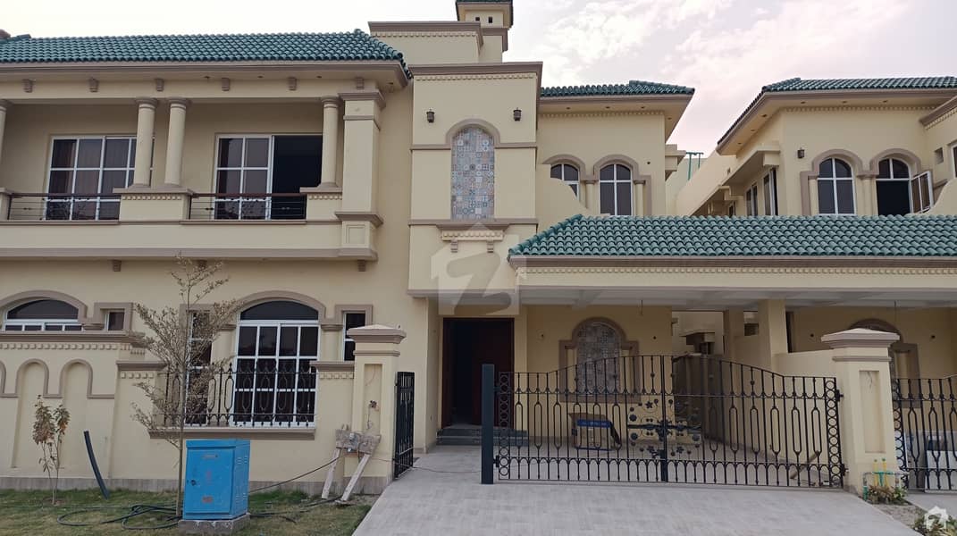 Well-planned House Available For Sale In Multan
