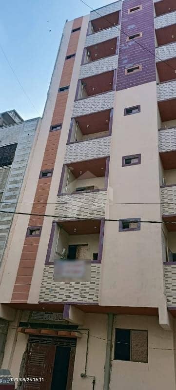 نواب آباد لیاری ٹاؤن کراچی میں 2 کمروں کا 2 مرلہ فلیٹ 30 لاکھ میں برائے فروخت۔