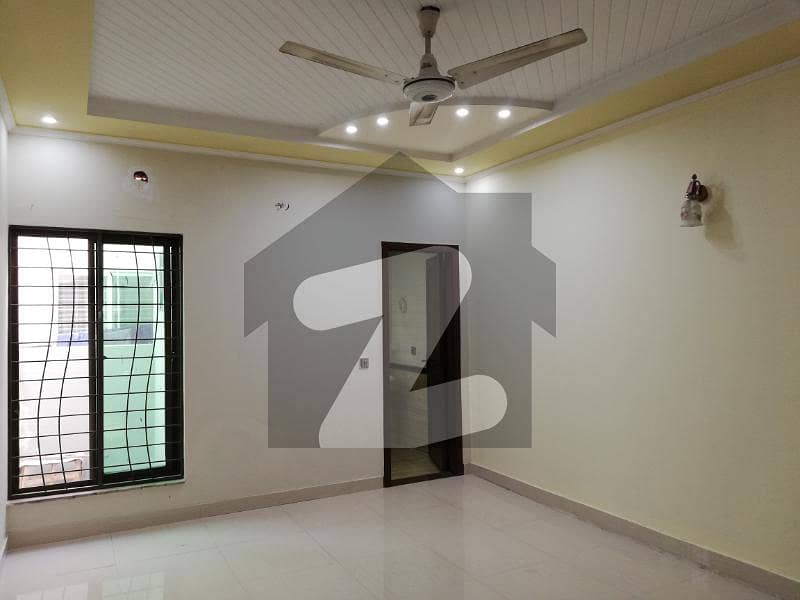 8 Marla Beautiful House For Rent In Ali Block Sector B Bahria Town Lahore