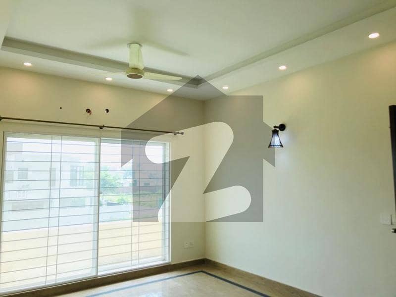 1 Kanal Upper Portion For Rent In Phase 6