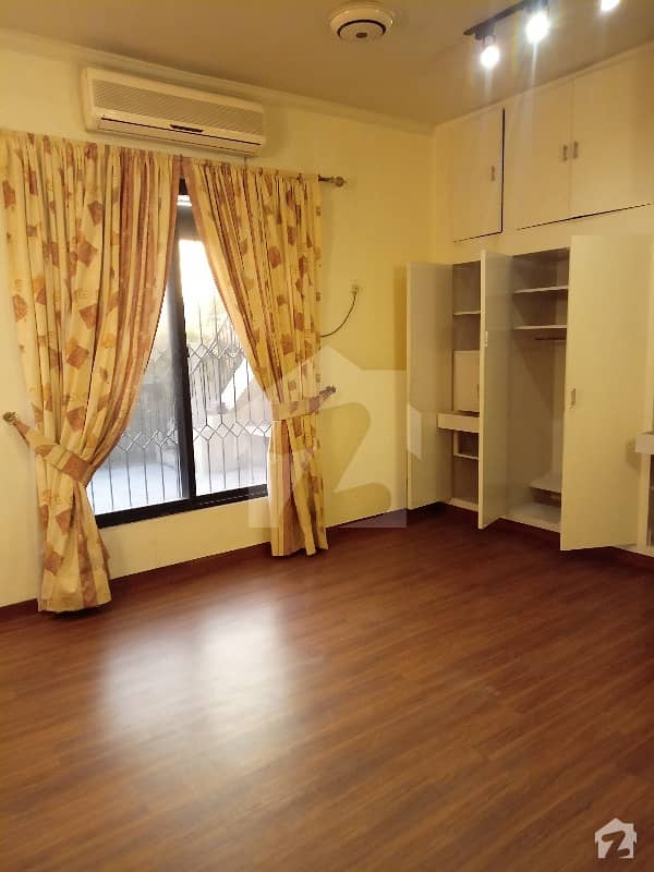 Separate Gate Kanal Upper Portion With 3 Bed Attached Bath Study Room Tv Lounge Kitchen Tayras
