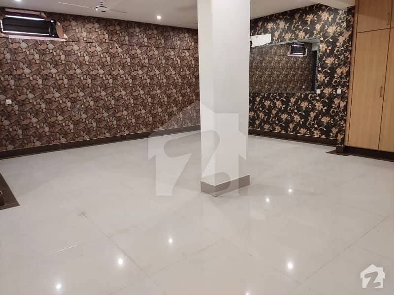 100 Sq Yards Most Beautiful Bungalow For Rent In Dha Phase 8