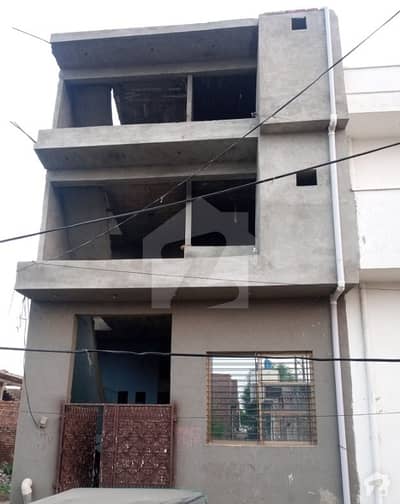 گجر کالونی لاہور میں 7 کمروں کا 5 مرلہ مکان 49.5 لاکھ میں برائے فروخت۔