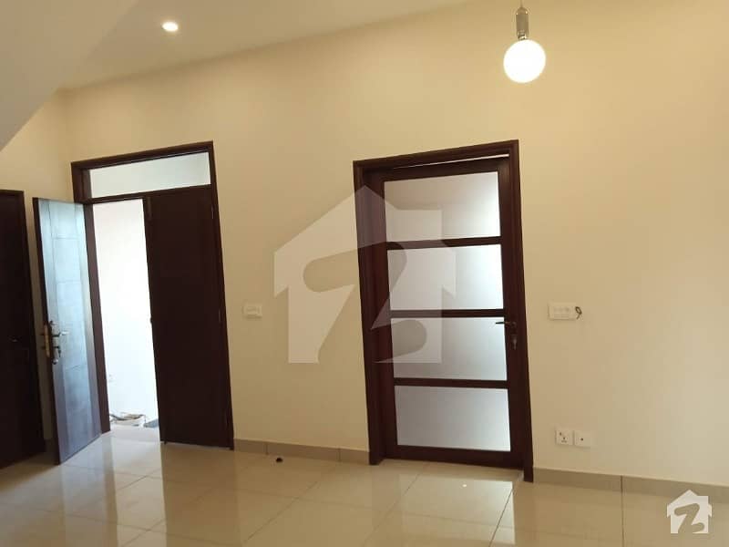 100 Aq Yrds Independent Double Storey Bungalow For Rent 100 Aq Yrds Independent Double Storey Bungalow For Rent