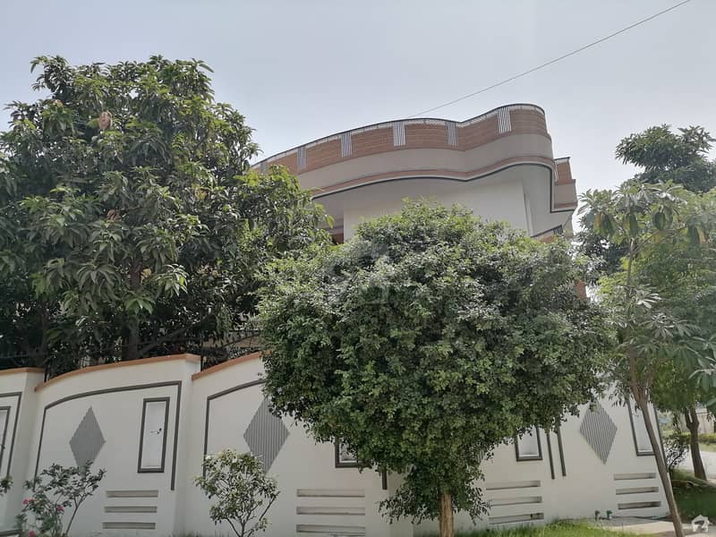 1 Kanal House For Sale In Main Hayatabad Phase 7 E7 Corner House Full Basement