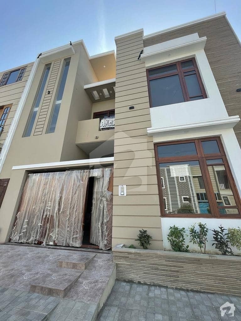 House In DHA Defence Sized 120 Square Yards Is Available