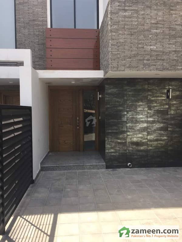 Beautiful Renovated Penthouse For Rent In F-6/4 Islamabad