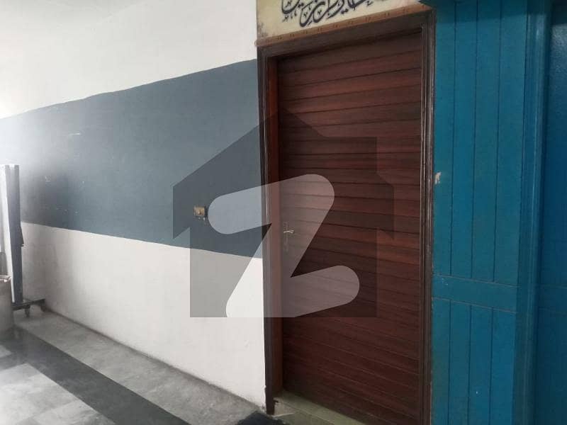 Office At Gulberg Main Boulevard With Monthly Rental Income Office At Gulberg Main Boulevard With Monthly Rental Income