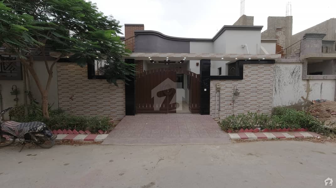 صائمہ عریبین ولاز گداپ ٹاؤن کراچی میں 3 کمروں کا 6 مرلہ مکان 1.37 کروڑ میں برائے فروخت۔