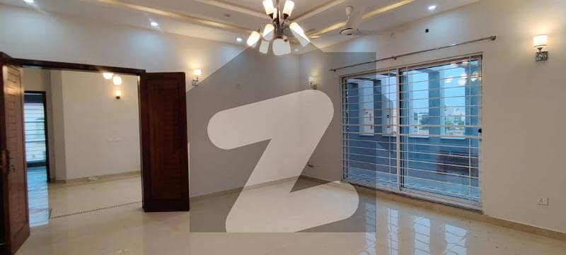 1 Kanal Upper Portion For Rent By Investors Estates In Dha Phase 7