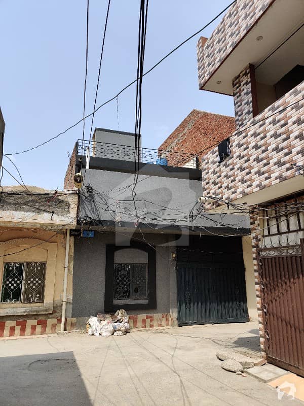 House In Gajju Matah Sized 675 Square Feet Is Available