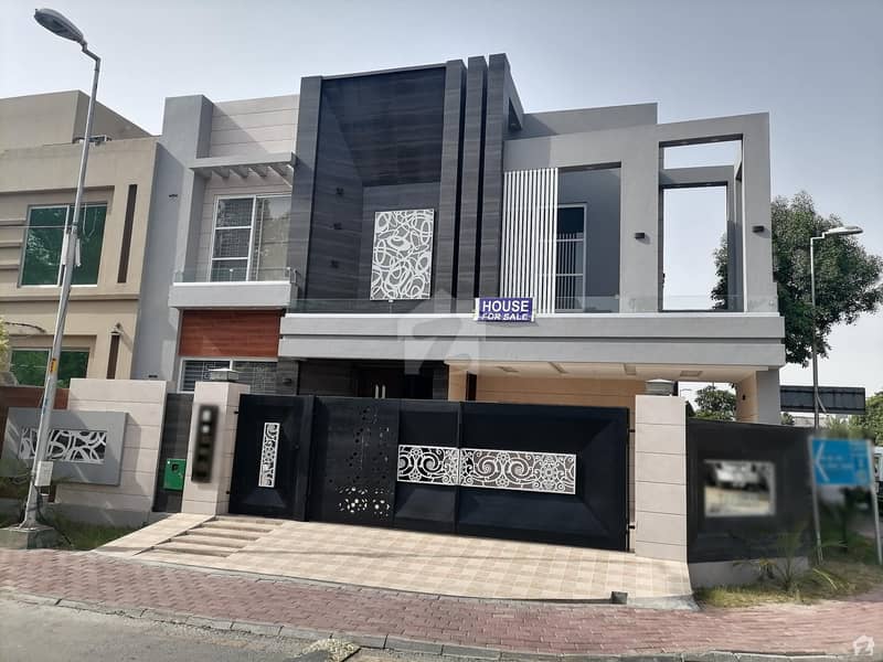 Bahria Town House Sized 11.5 Marla For Sale