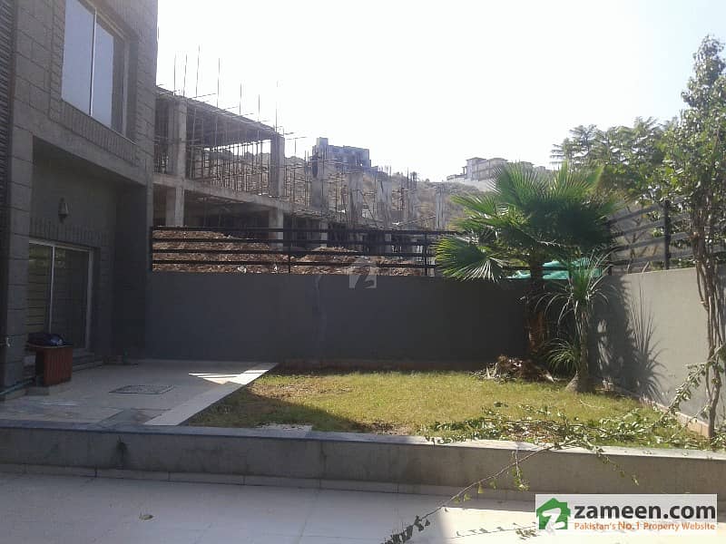 Full House Bahria Spring North Phase 7 For Rent