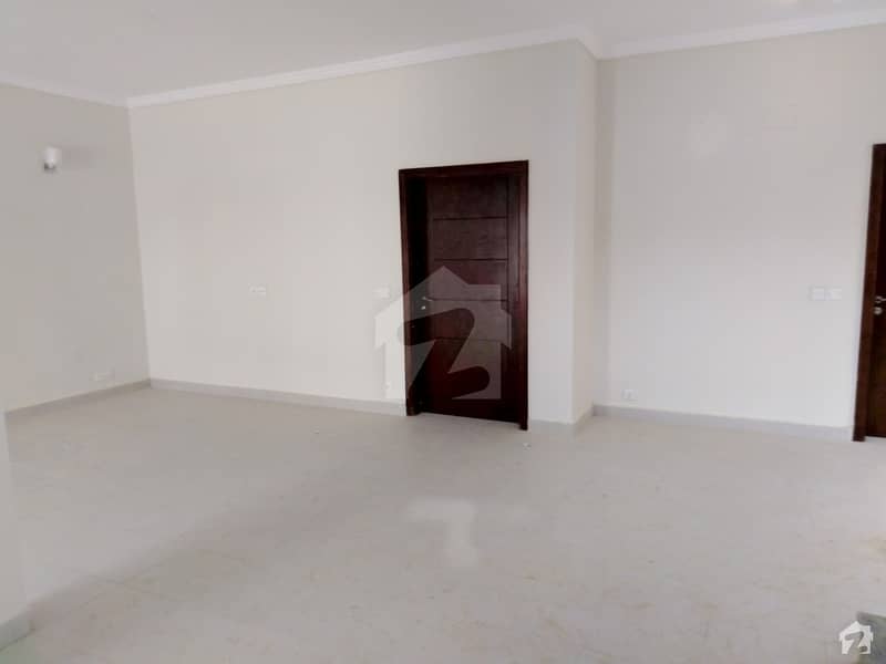 200 Square Yards House For Sale In Bahria Town Karachi