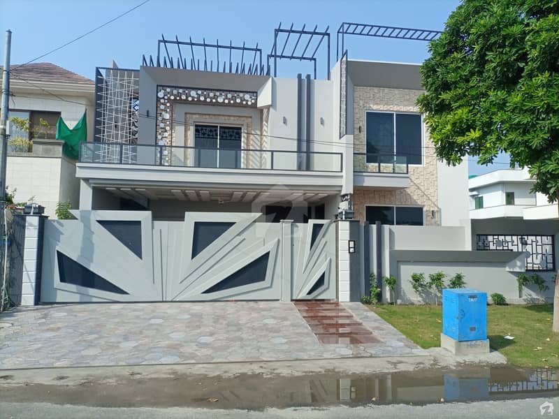 Ideally Located House Available In DC Colony With Irresistible Features
