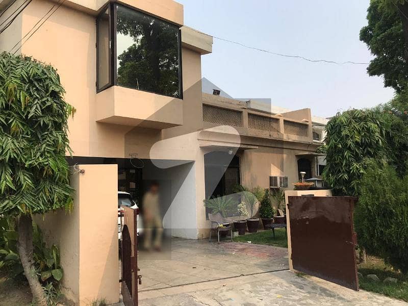 12 Marla Fully Renovated House For Sale In Eden Cottage Phase 2 Main Boulevard Dha Road Near Adil Hospital Lahore Cant