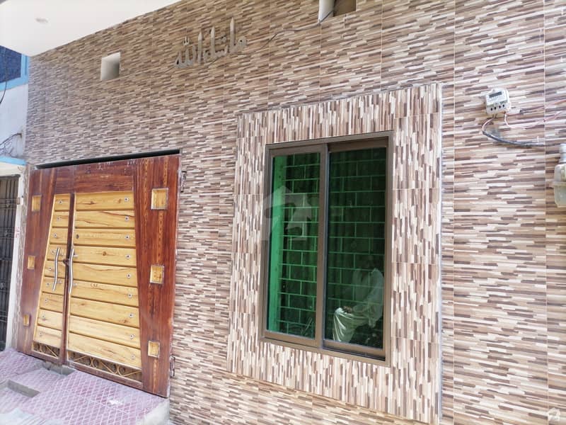 گلستان کالونی ساہیوال میں 3 کمروں کا 5 مرلہ مکان 60 لاکھ میں برائے فروخت۔