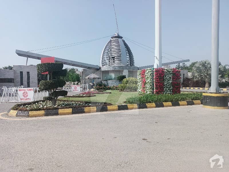 5 Marla Portion For Rent In Bahria Nasheman Lahore