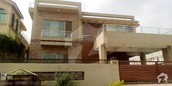 House Sized 4500 Square Feet Available In D-12 Markaz