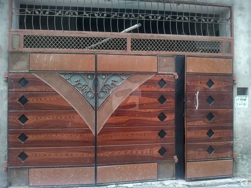 Located On Ada Kamir Wala. House For Sale Located On Ada Kamir Wala. House For Sale