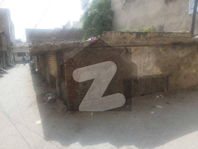 6 Marla Old Corner House For Sale In Qadri Colony Walton