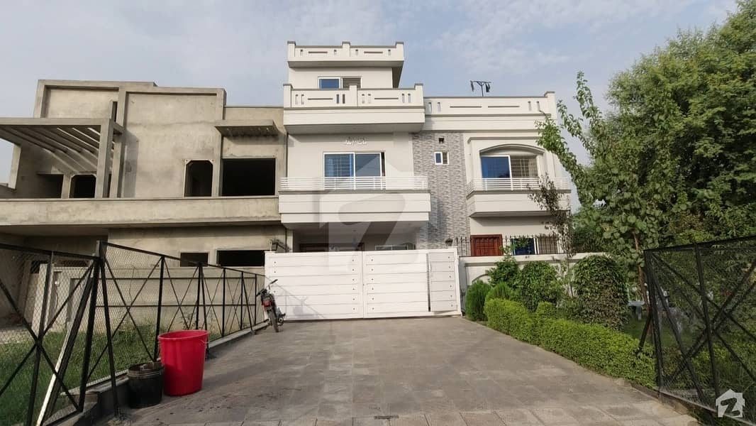 10 Marla House For Sale On Main Double Road G-13/2 Islamabad