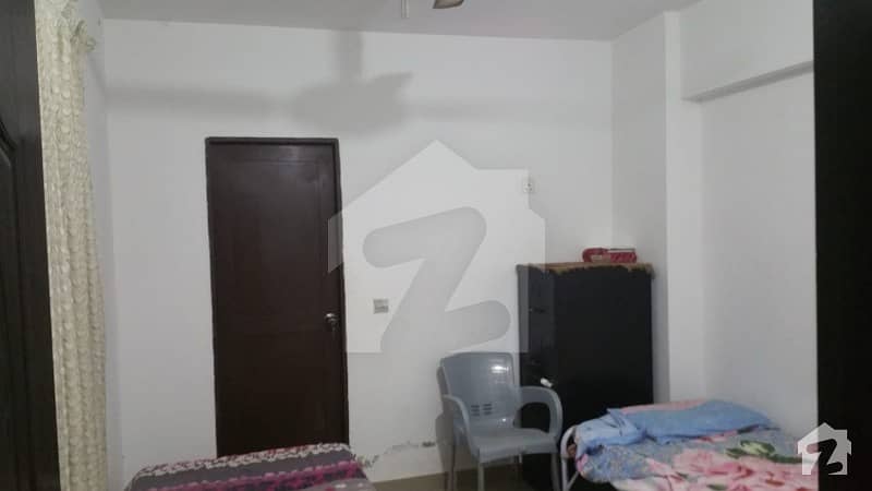 نارتھ ناظم آباد ۔ بلاک ایل نارتھ ناظم آباد کراچی میں 2 کمروں کا 3 مرلہ فلیٹ 55 لاکھ میں برائے فروخت۔