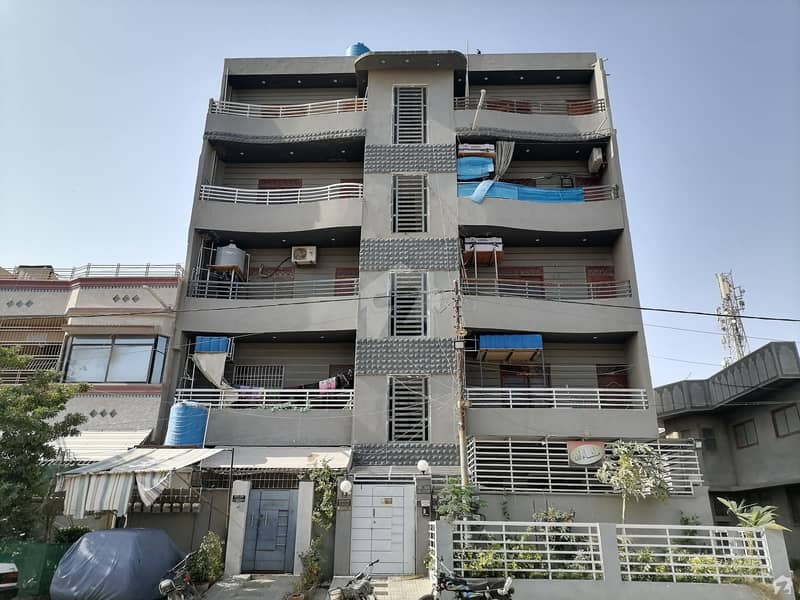 نارتھ کراچی - سیکٹر 11-C / 3 نارتھ کراچی کراچی میں 2 کمروں کا 5 مرلہ بالائی پورشن 70 لاکھ میں برائے فروخت۔