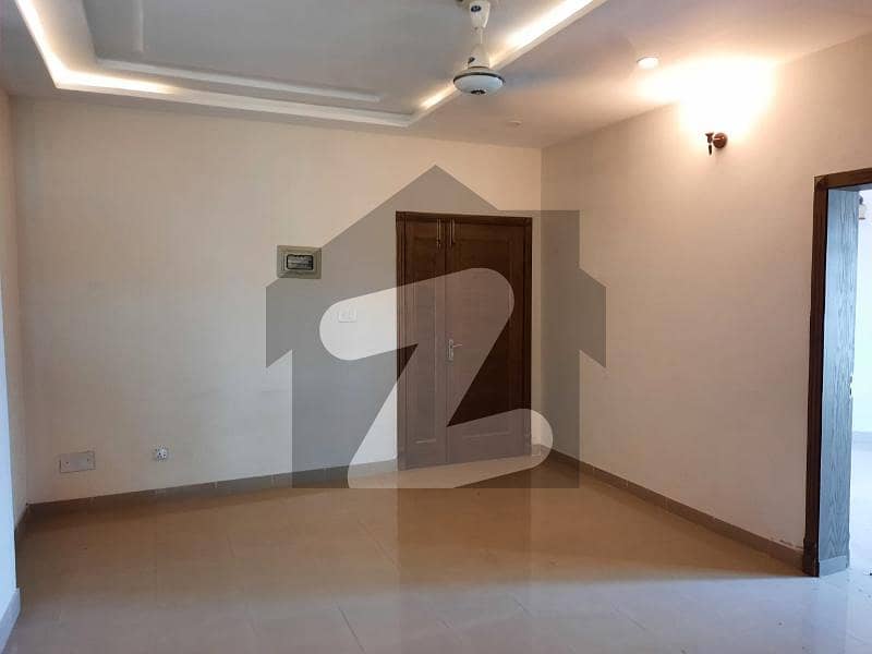 01 Bed Apartment Is Available For Sale On Ideal Location